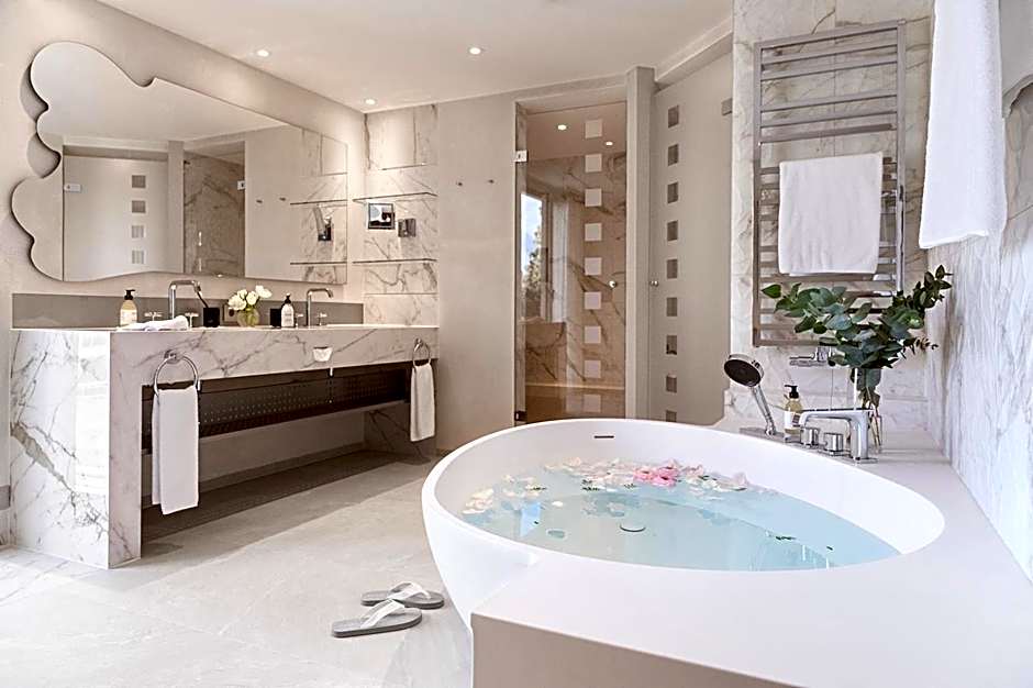 Hotel Eden Roc - The Leading Hotels of the World