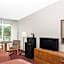 Howard Johnson by Wyndham Vero Beach / Downtown