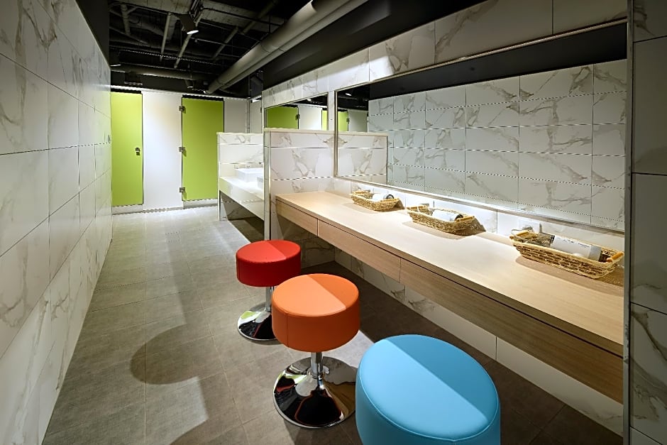 Park City Inn & Hostel - Yonghe Taipei