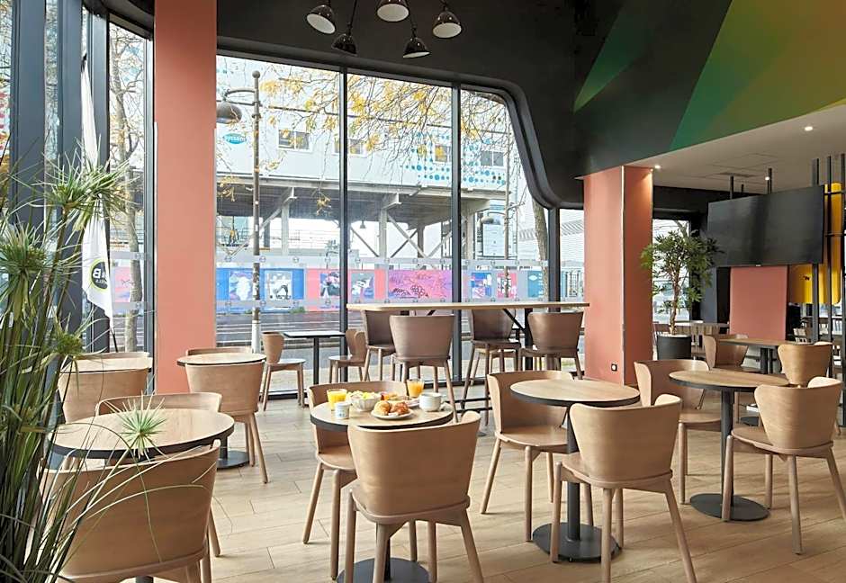 B&B HOTEL Paris Ivry Quai de Seine