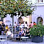 Zlata Ladjica Boutique Hotel