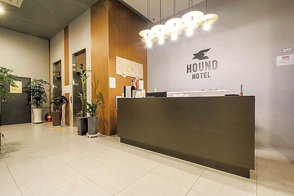 Hound Hotel Changwon - Jinhae Yongwon
