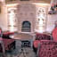 Maccan Cave Hotel