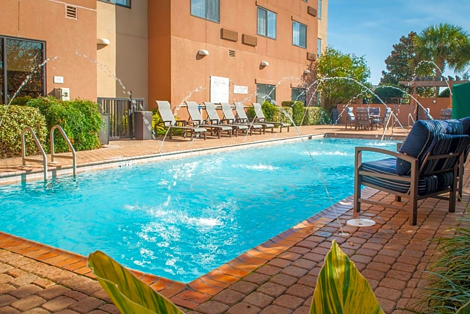 Courtyard by Marriott Pensacola Downtown
