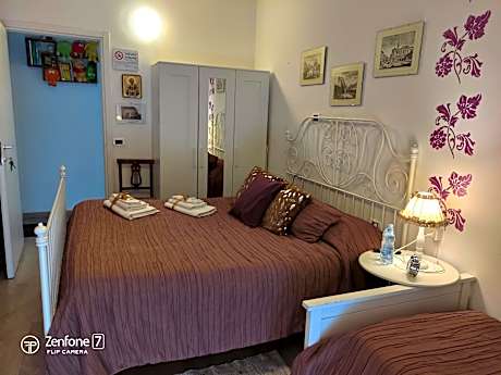 Triple Room with Private Bathroom