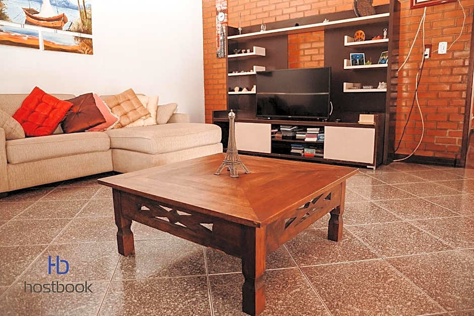 Casarão do Bosque a 200 m da praia | ROUR218