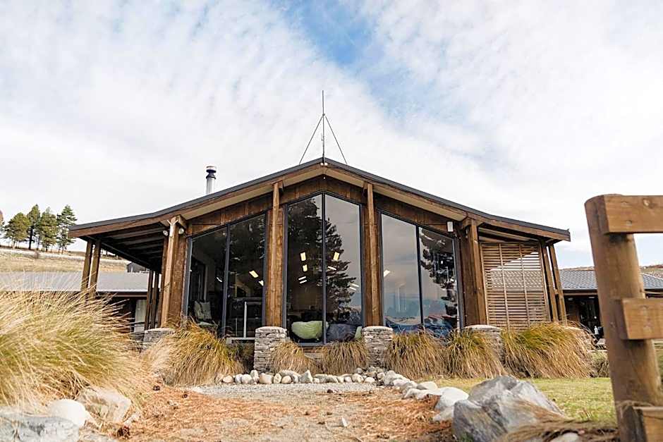 Lakefront Lodge Backpackers – Lake Tekapo, TX