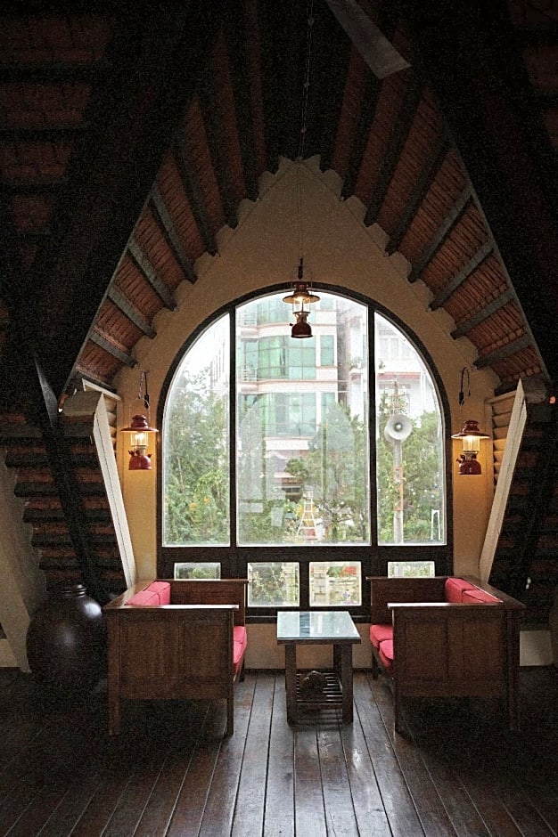 Saphir Dalat Hotel