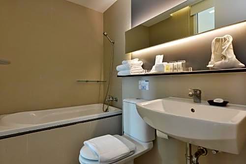 Arize Hotel Sukhumvit Bangkok Thailand Rates From Thb1 445