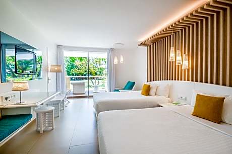 Superior Room with Terrace and 2 Double Beds