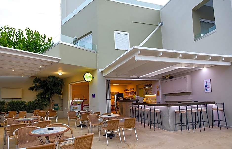 Blue Horizon Apartments