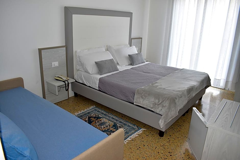 Hotel Edelweiss