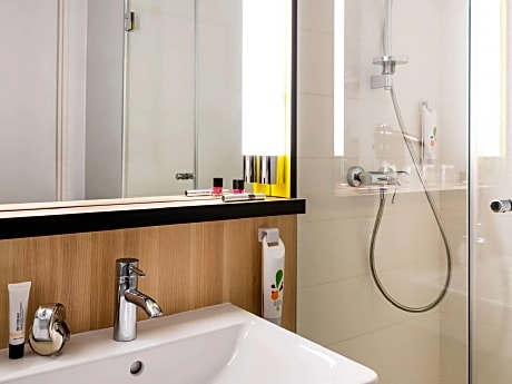 Standard Room With 1 Double Bed