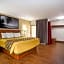Super 8 by Wyndham North Palm Beach