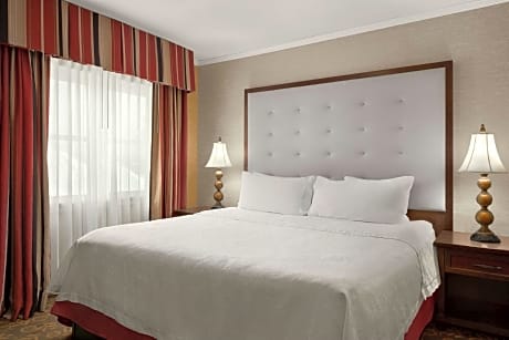 1-Bedroom Suite with King Bed