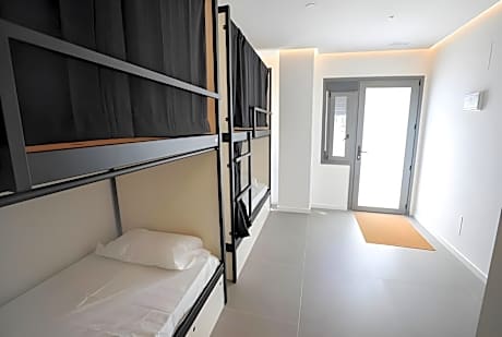 Hostel MYD Madriz