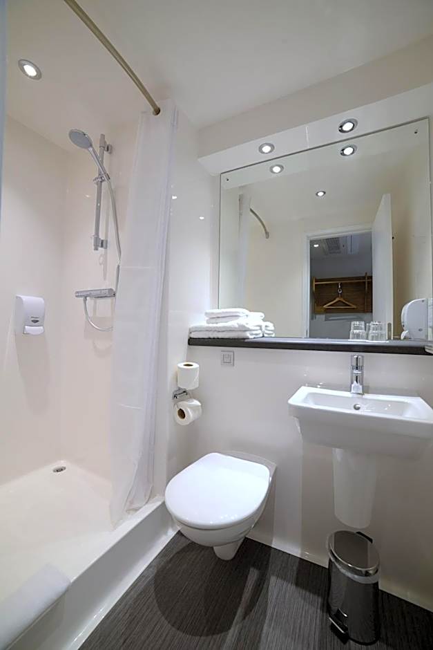 Travelodge PLUS Dublin City Centre