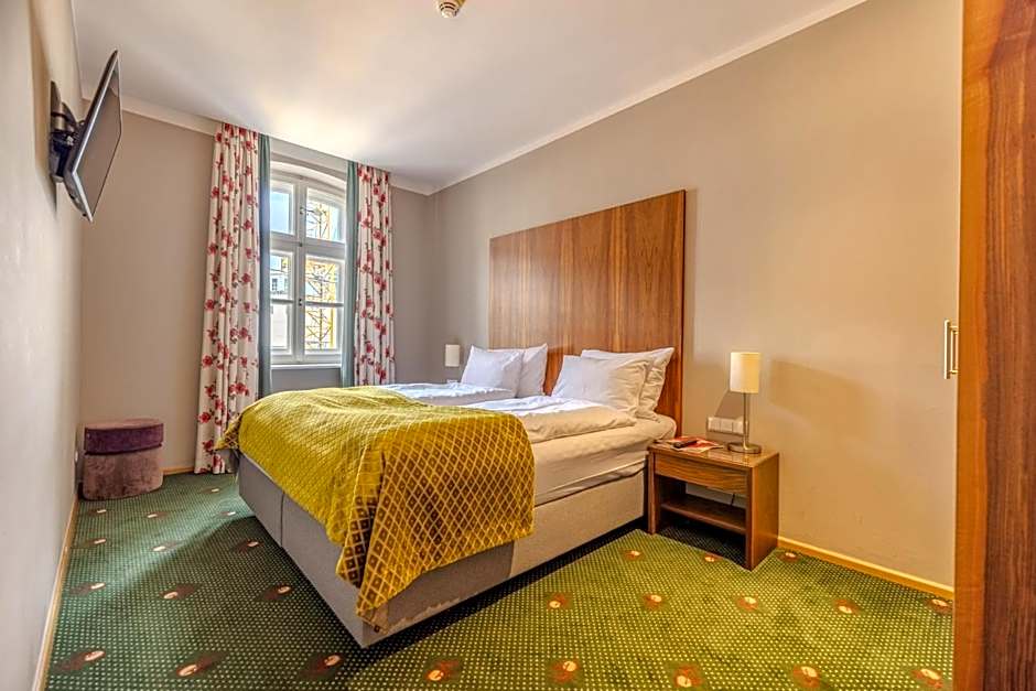 MAXIMILIAN MUNICH Apartments & Hotel