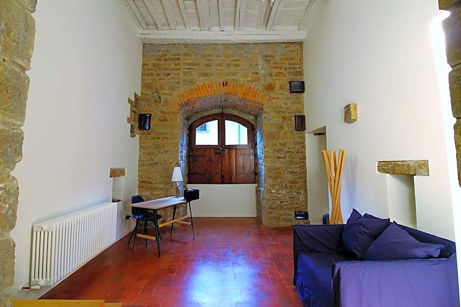 1200 Torre Donati Apartments