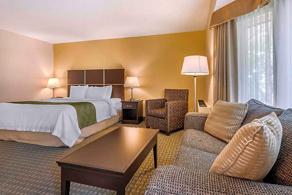 Quality Inn & Suites Brampton