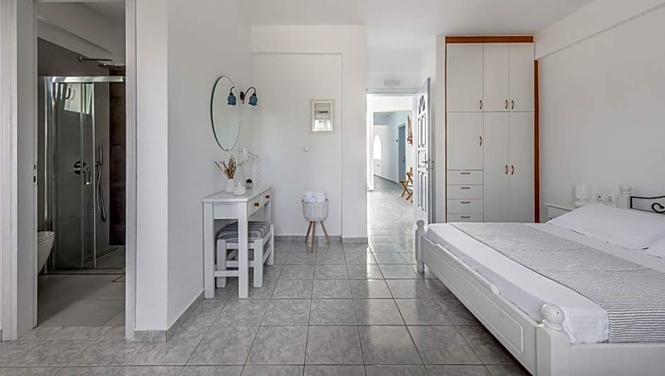 Photo 1 of 5 of Studio