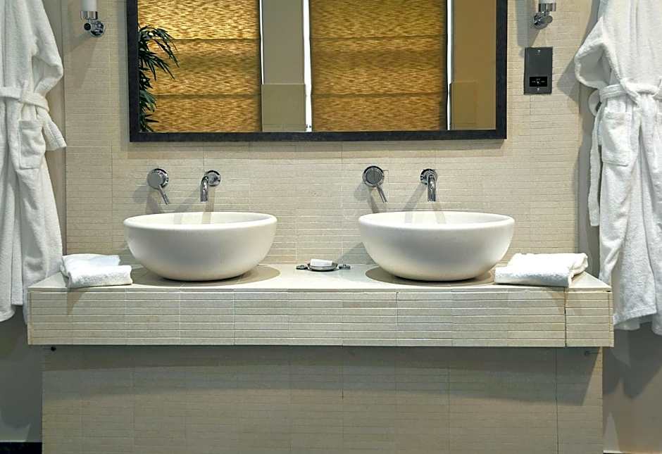 St Elizabeth's House