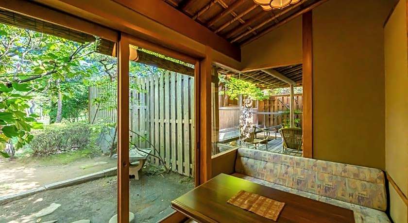 Tokiwa Hotel