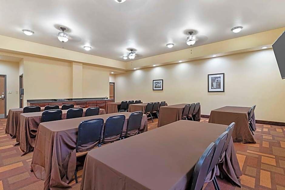 Best Western Plus Goliad Inn & Suites