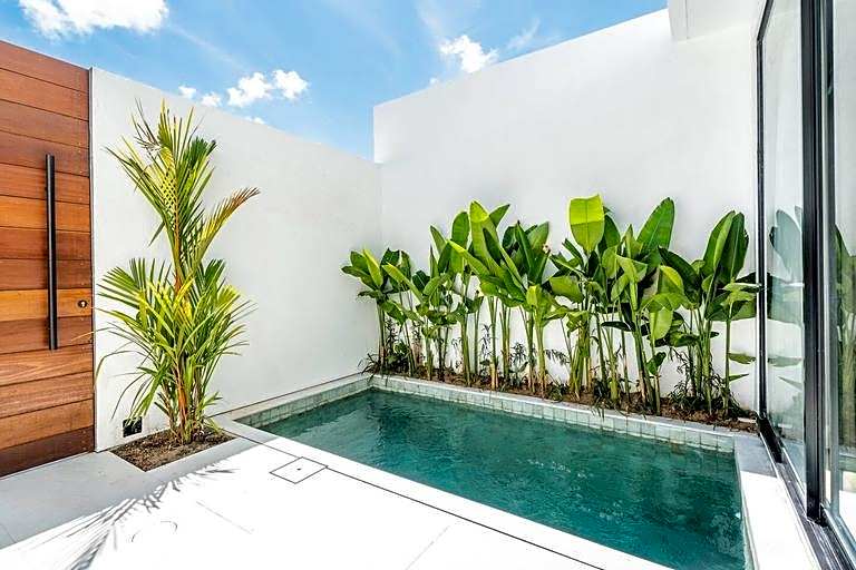Oasis 9 by Hombali