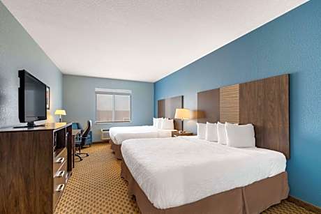 King Room with Two King Beds - Mobility Accessible/Non-Smoking