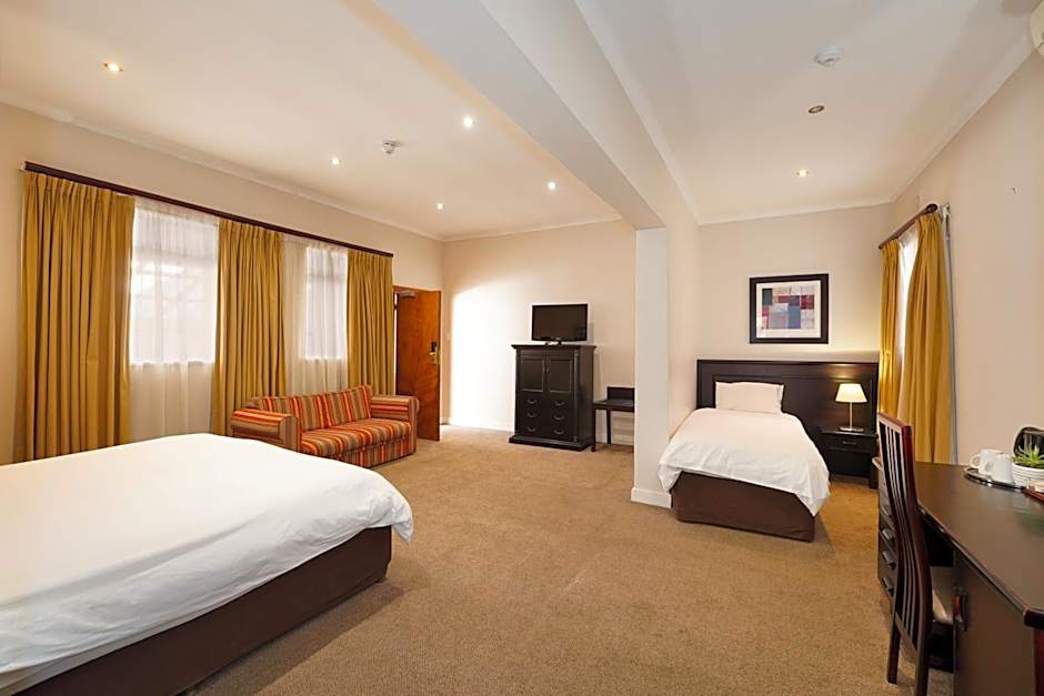 Cumberland Hotel & Conference Centre Worcester