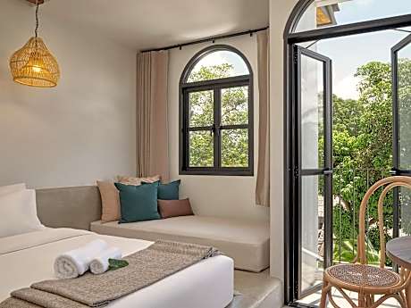 Twin Room with Balcony