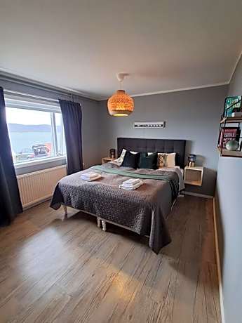Twin Room with Shared Bathroom