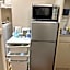 honeys guest house elevator , wash machine, huge closet space, private bathroom, walk to skytree in 10 minutes