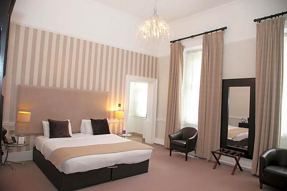 Best Western Plus Aston Hall Hotel