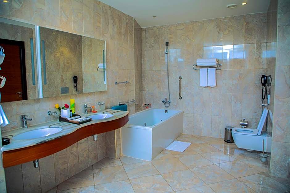 Golden Tulip Canaan Kampala