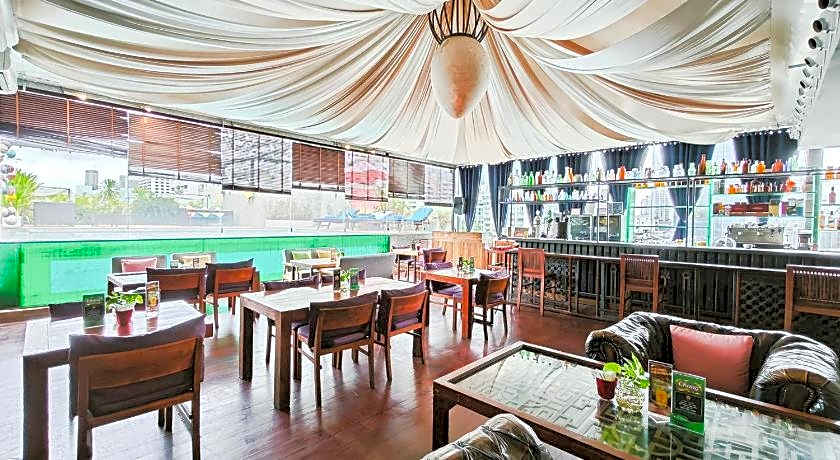 Galleria 10 Sukhumvit By Compass Hospitality