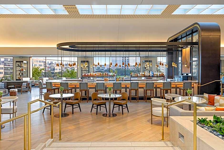 Omni Las Colinas Hotel