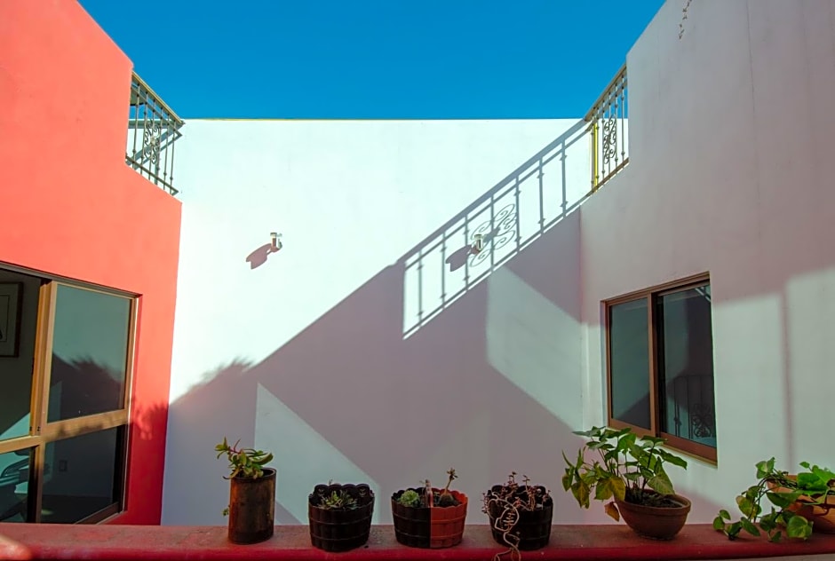 COMALA Bed & Breakfast