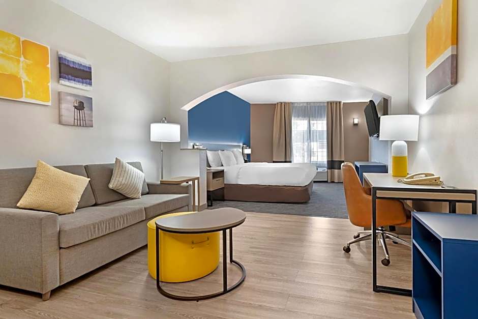 Comfort Inn & Suites Sacramento