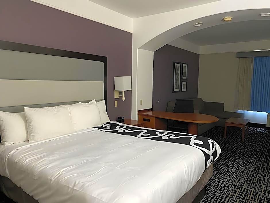 La Quinta Inn & Suites by Wyndham Houston - Rosenberg