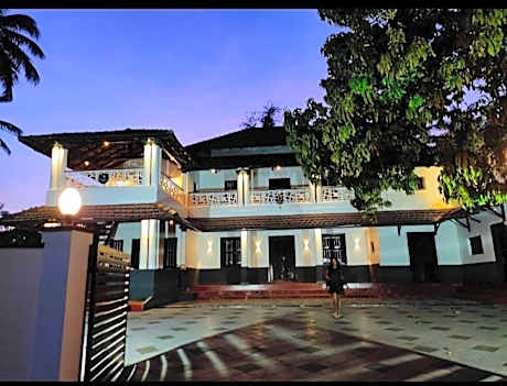 SuKūn Staycations - Inhale Peace Exhale Happiness