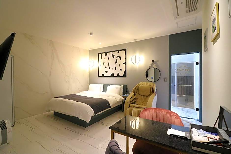 Gimhae Jangyu Stayin Hotel