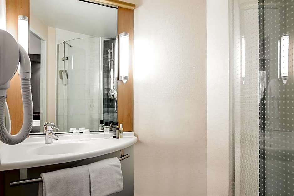 ibis Paris Meudon Velizy