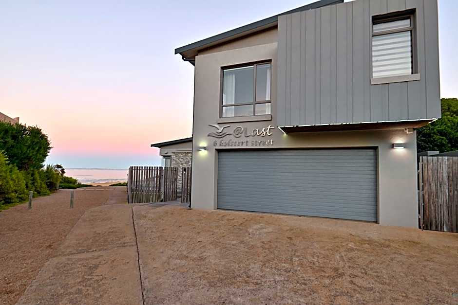 At Last Glentana Beach Manor