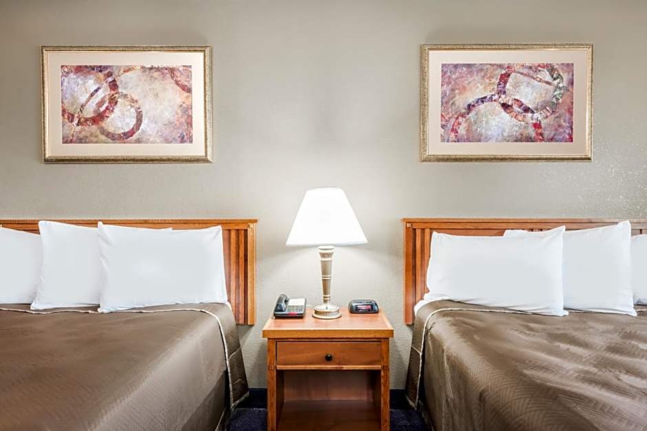 Red Carpet Inn Lancaster