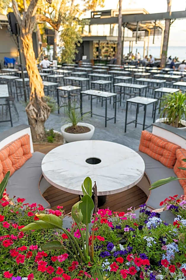 Unique Life Style Hotel