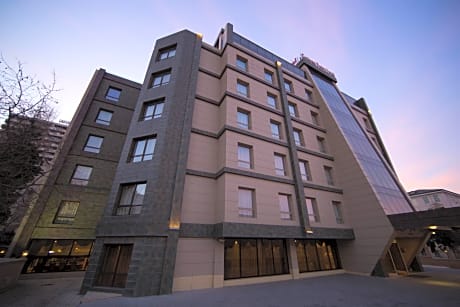 Point Hotel Baku
