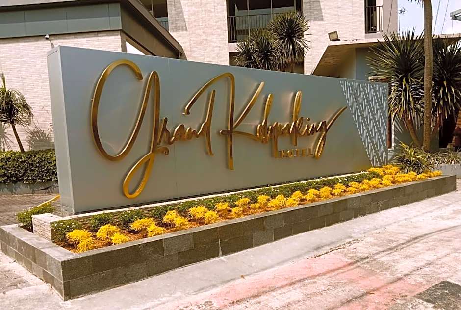 GRAND KOLOPAKING HOTEL