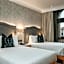 Pivot Hotel Montecasino